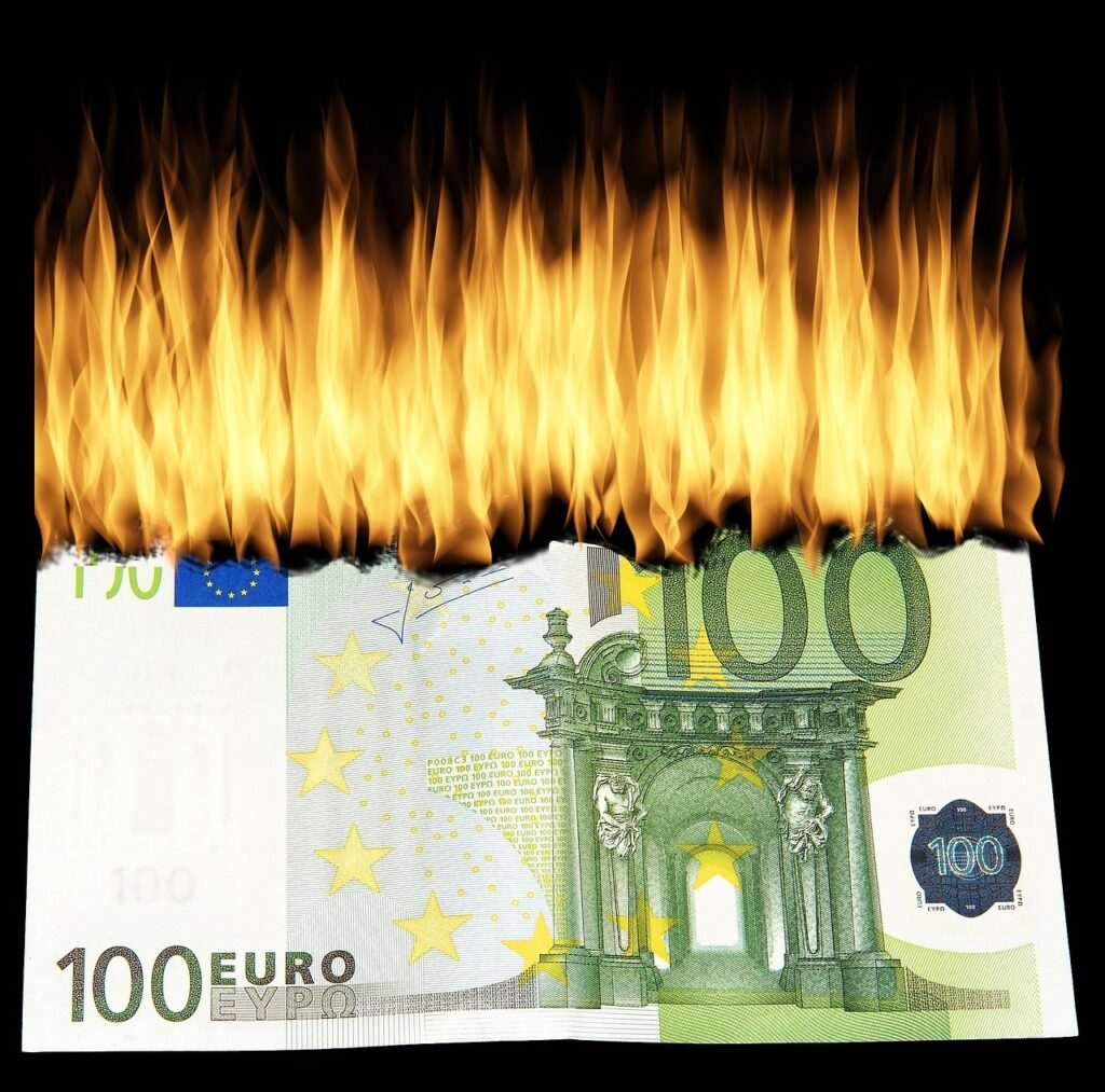 Geld verbrennen